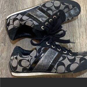 Coach womens logo sneakers, size 7.5M.